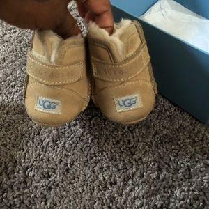 Infant uggs